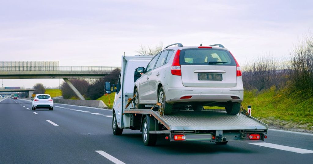 Como Solicitar Guincho em Florianópolis: 4 Passos Simples capa guincho em Florianópolis